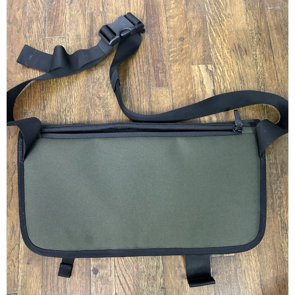 Timbuk2 delta sling